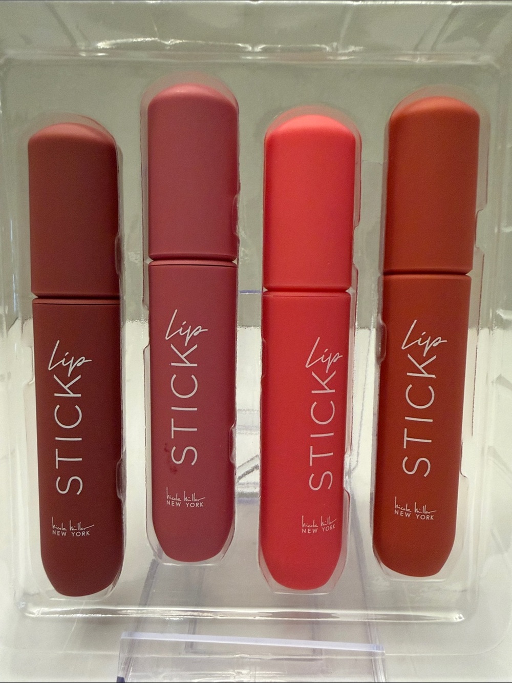 💰 4 Nicole Miller Lip Stick Matte Lipsticks